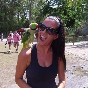 Meet your Posher, Lory